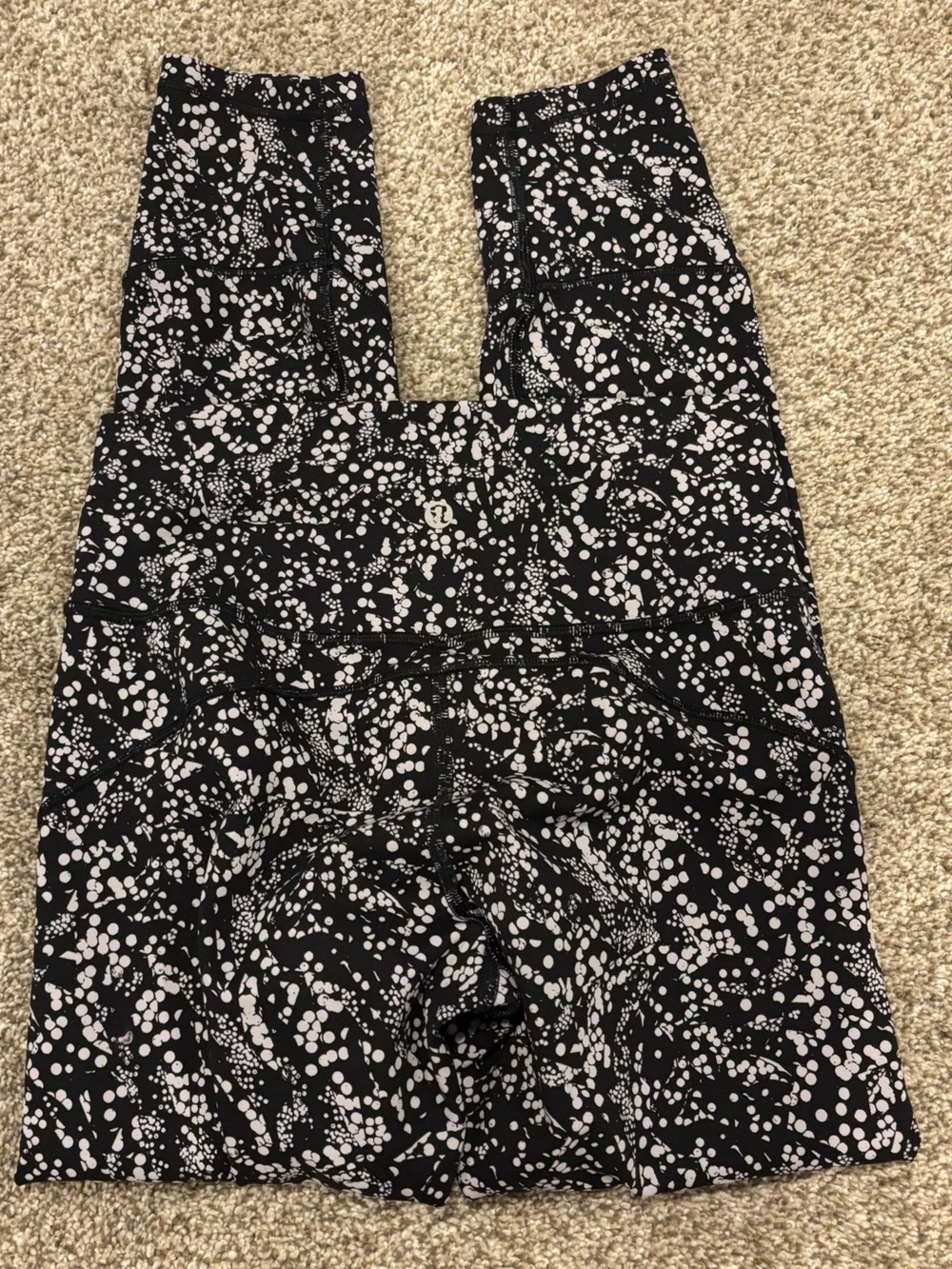 Lululemon In Movement 7/8 Tight Legging  *Everlux 25